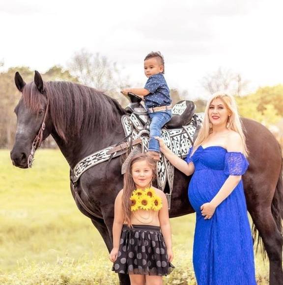 Meet your Posher, Kika - Picture 1 of 1